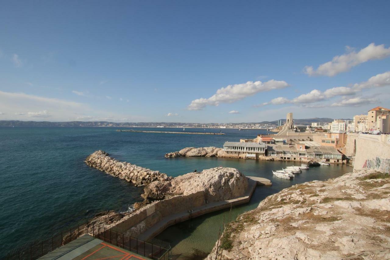 Stud Terras Ville Corniche 2 Pers Stat Gratuit Rue Modif Suivt Possib Et Accord Exclusif Marsilya Dış mekan fotoğraf